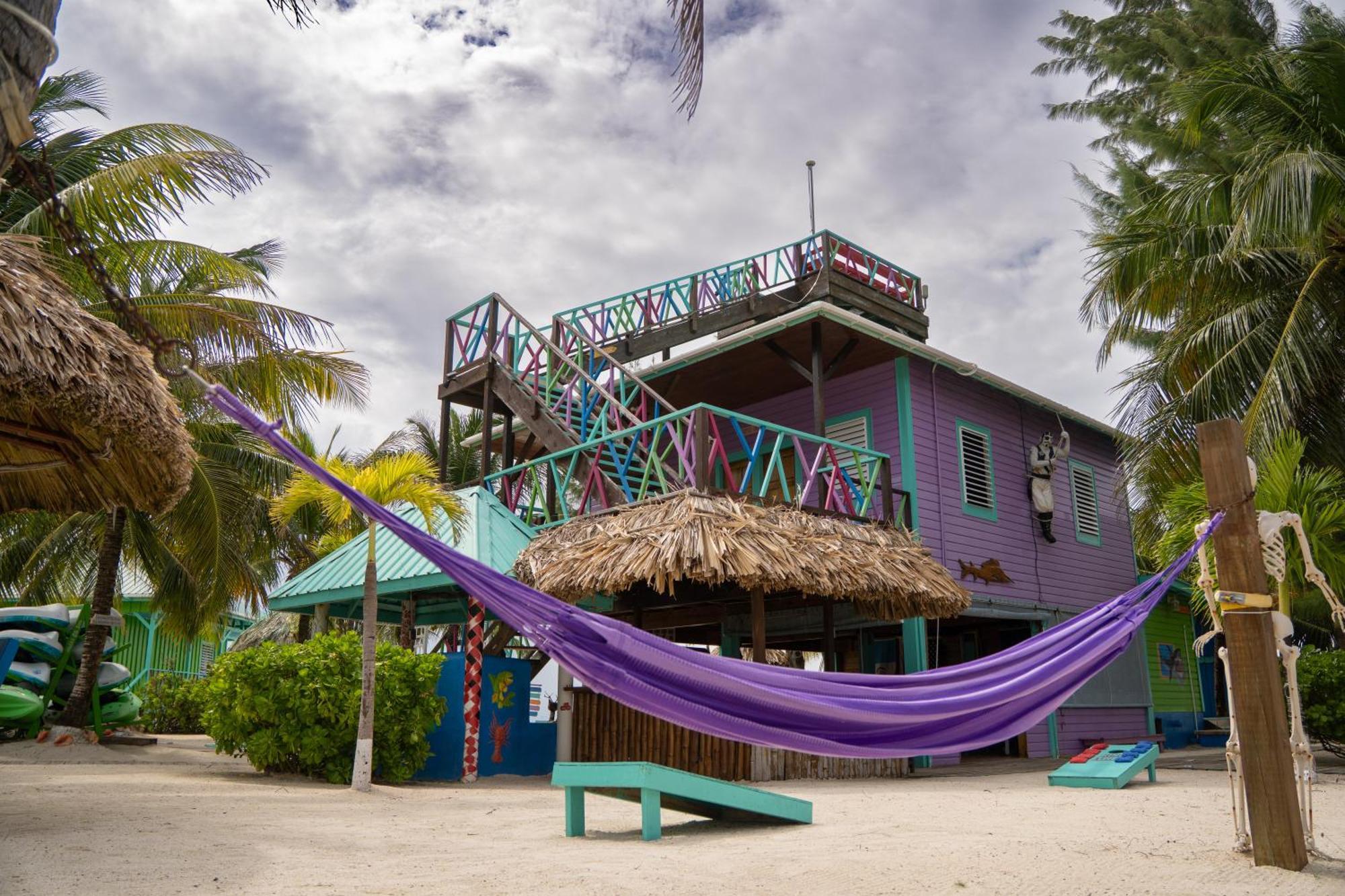 King Lewey'S Island Resort Placencia Exterior foto
